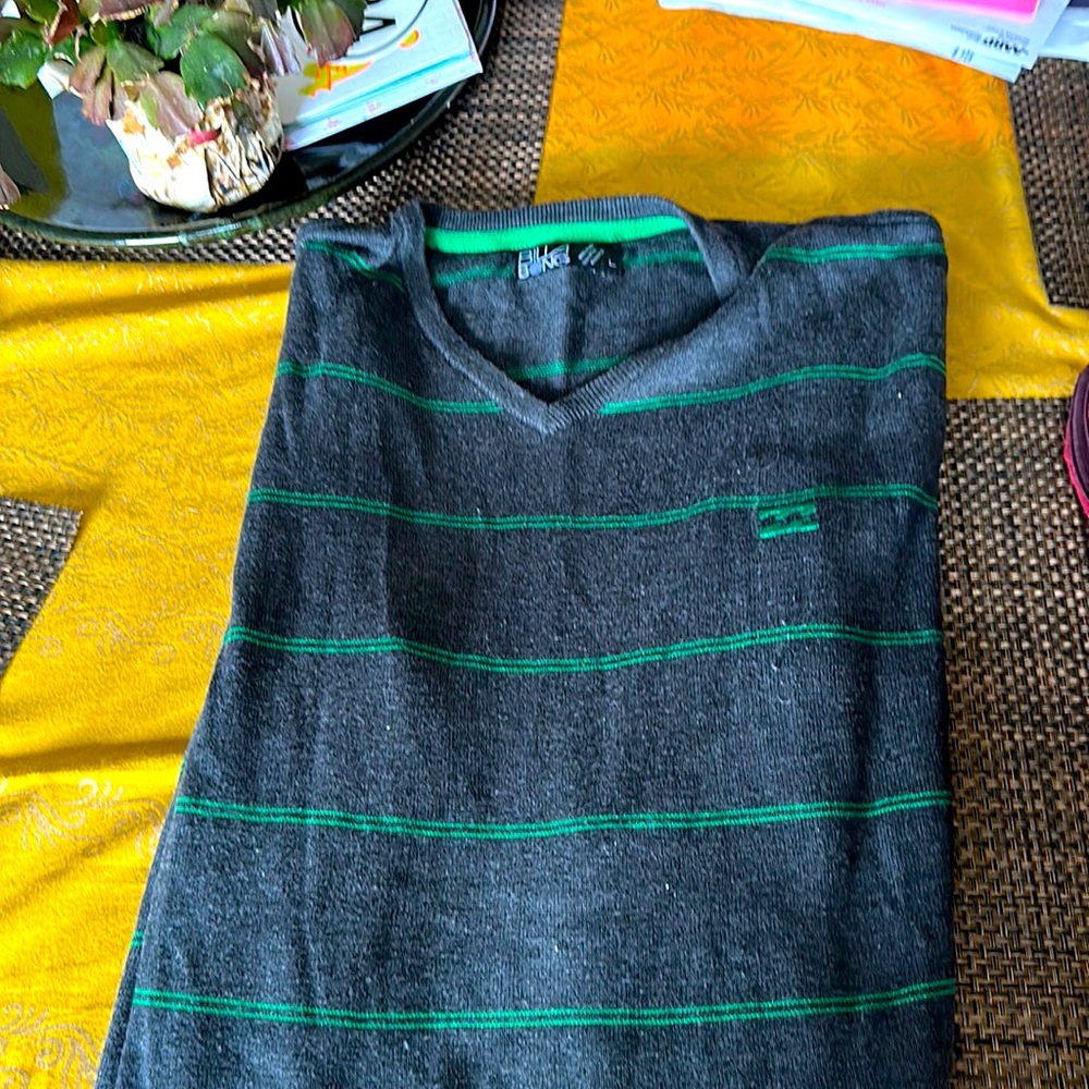 Stylish Large Billabong long sleeve grey/ green stripe dress sweater